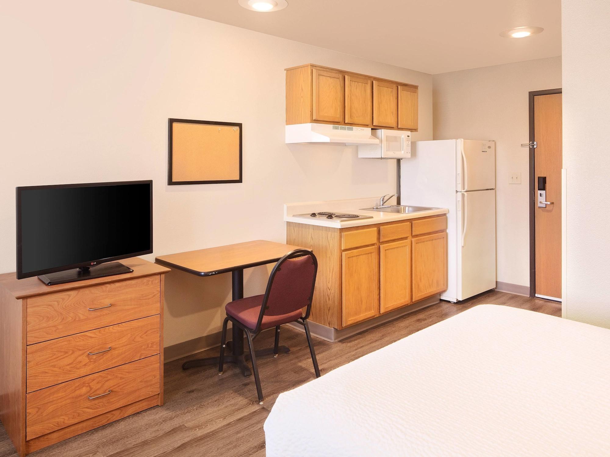Extended Stay America Select Suites - Gulfport Exterior photo