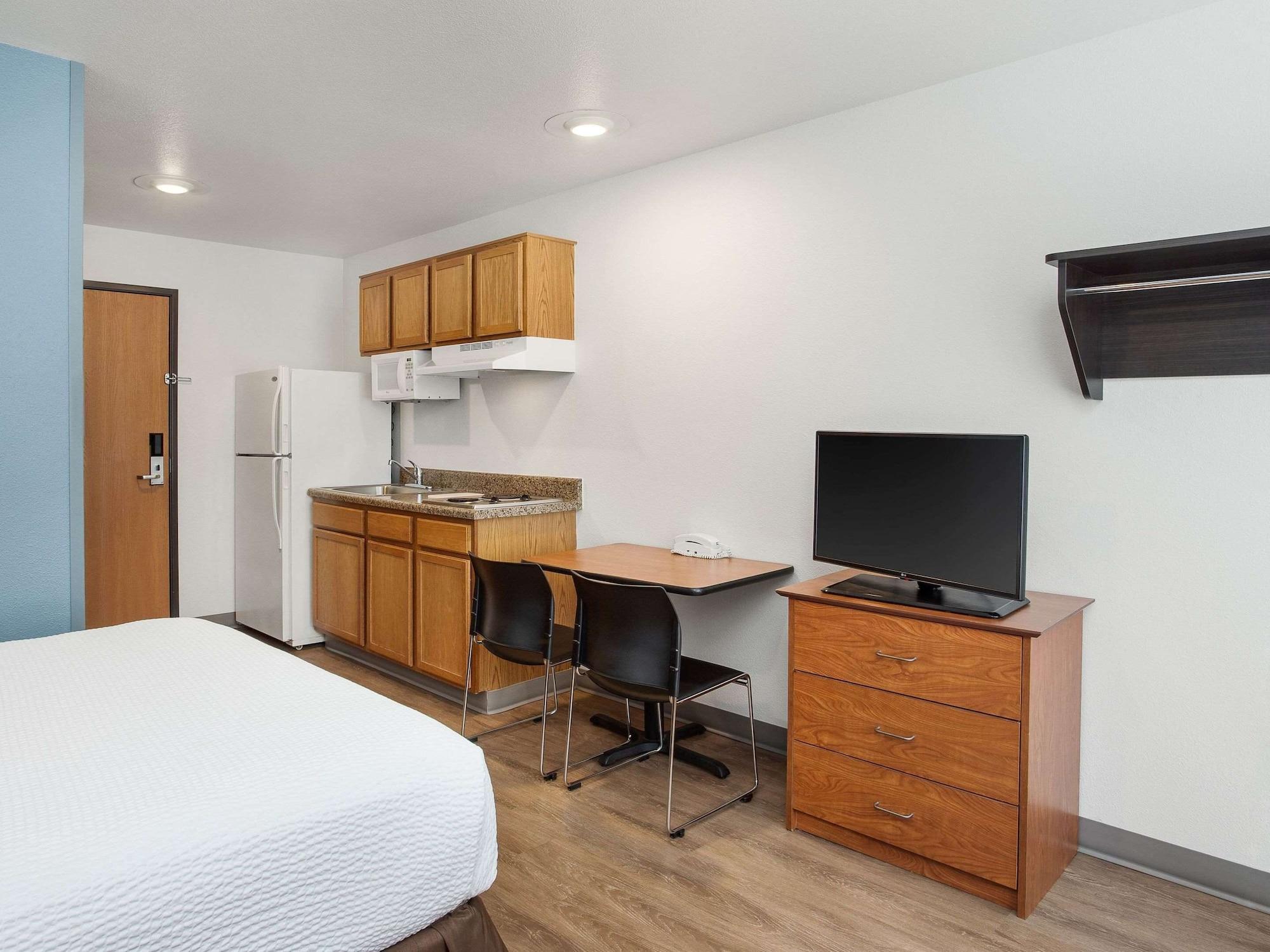 Extended Stay America Select Suites - Gulfport Exterior photo